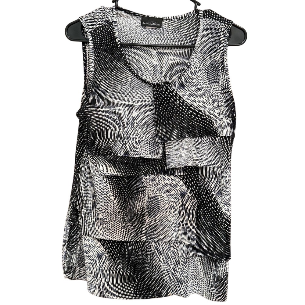 Brittany Black‎ Women's Size L Sleeveless Ruffle Top Black White Abstract